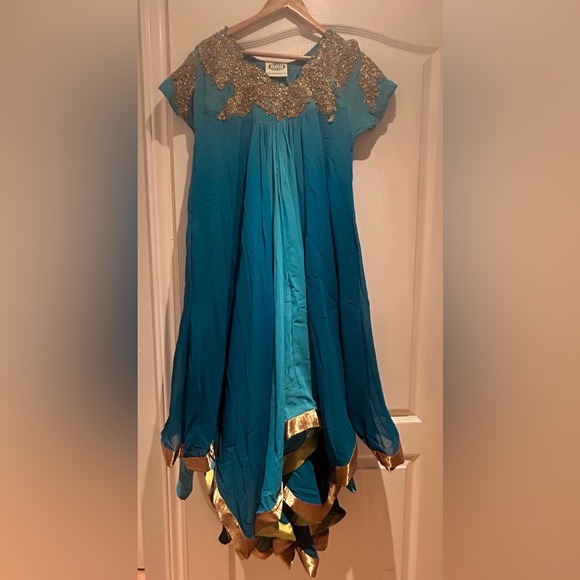Brand new blue and green Anarkali suit by Heroine - Picture 4 of 12